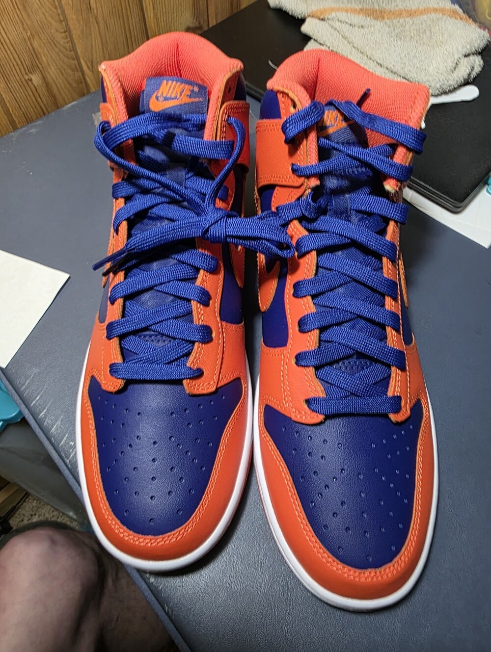 Nike Dunk High Knicks  Sneakers in Blue and Orange Size 10m, New.